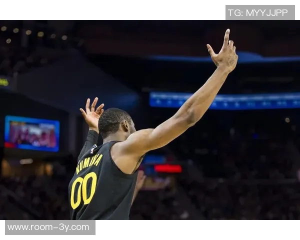 库明加谈心态稳定性无论明星球员在场与否始终保持专注与自信 库明加谈心态稳定性无论明星球员在场与否始终保持专注与自信