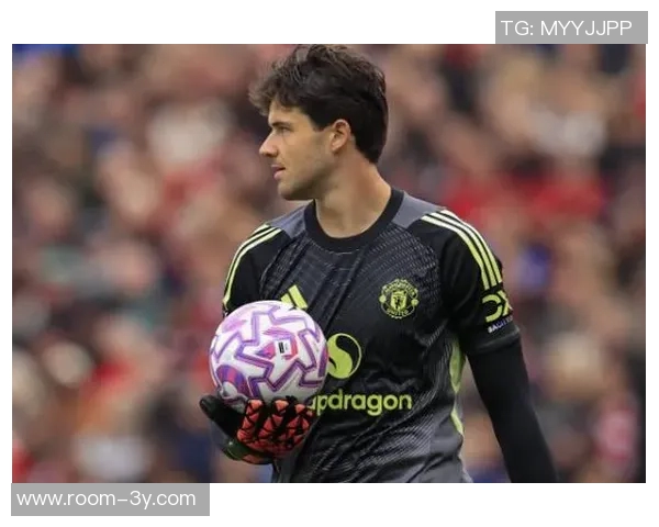 西班牙中场新星切玛20岁被比作罗德里期待未来能追赶其水平