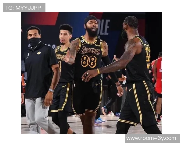 霍华德呼吁小卡小迈克尔波特与马尔卡宁应获全明星提名